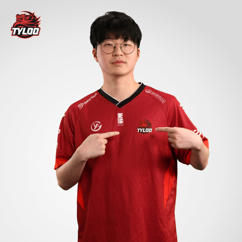 TYLOO 官方選手隊服