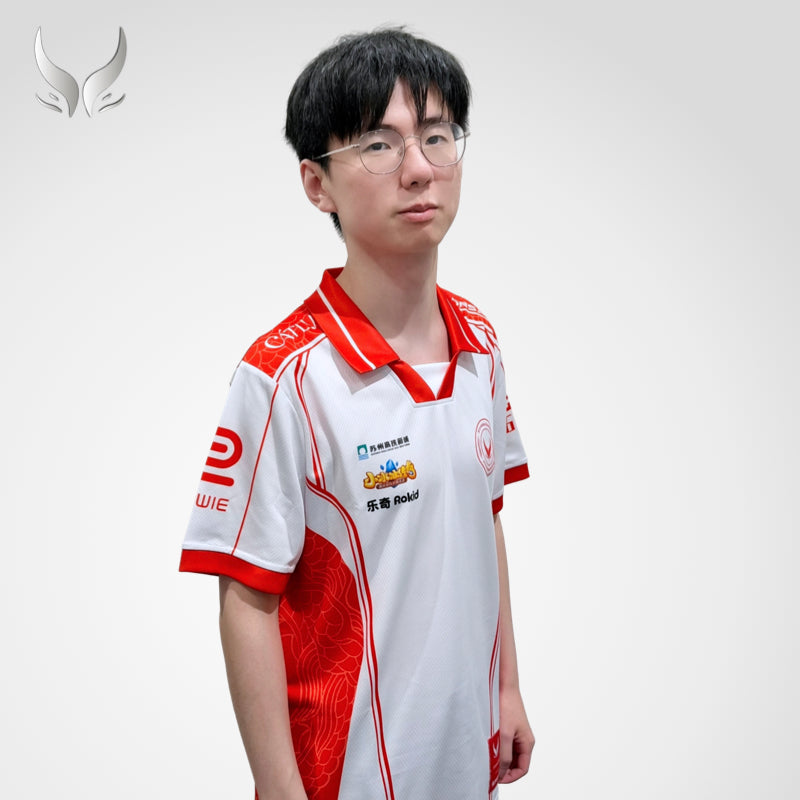 Xtreme Gaming TI15 職業選手隊服